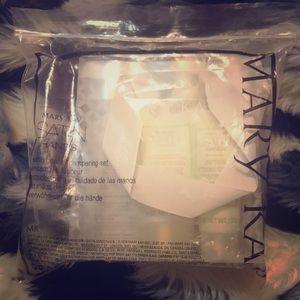 Mary Kay Satin Hands Gift Bag